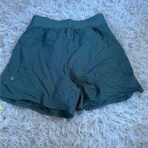 Lululemon Size 4 Shorts